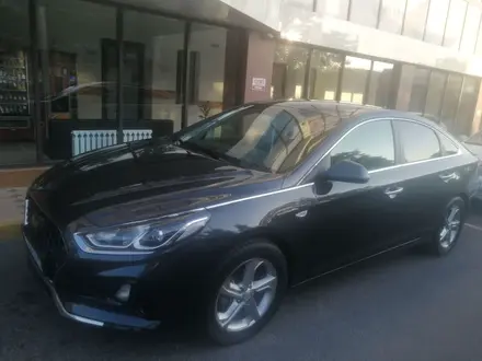 Hyundai Sonata 2019 года за 11 500 000 тг. в Шымкент