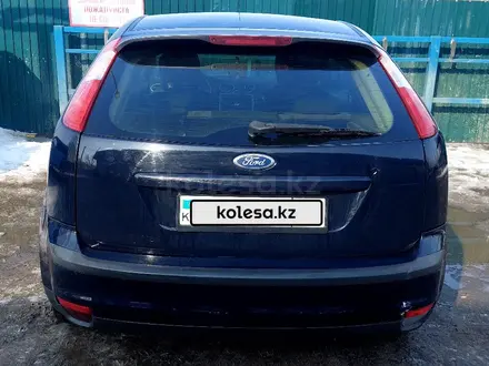 Ford Focus 2005 года за 2 200 000 тг. в Павлодар – фото 4