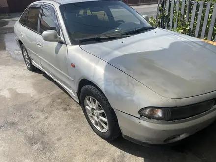 Mitsubishi Galant 1994 года за 700 000 тг. в Шымкент