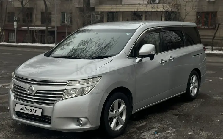 Nissan Elgrand 2013 года за 9 000 000 тг. в Алматы