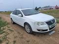 Volkswagen Passat 2010 годаfor3 600 000 тг. в Актобе – фото 4