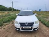 Volkswagen Passat 2010 годаfor3 600 000 тг. в Актобе – фото 5