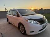Toyota Sienna 2017 года за 14 200 000 тг. в Алматы – фото 2