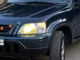 Honda CR-V 1999 годаүшін3 900 000 тг. в Алматы – фото 2