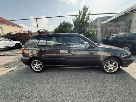 Volkswagen Golf 1996 года за 2 100 000 тг. в Шымкент – фото 4