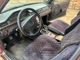 Mercedes-Benz E 230 1991 годаүшін850 000 тг. в Семей – фото 5