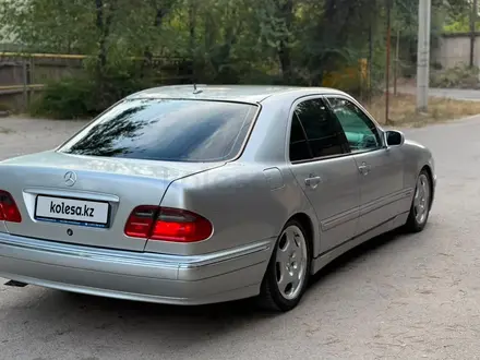 Mercedes-Benz E 280 2001 года за 4 500 000 тг. в Алматы – фото 2