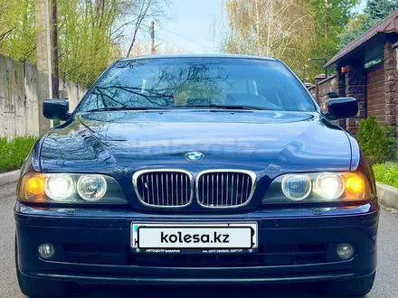 BMW 525 1999 года за 3 850 000 тг. в Алматы