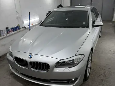BMW 528 2012 года за 8 500 000 тг. в Шымкент – фото 2