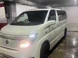 Nissan Elgrand 2004 года за 5 000 000 тг. в Астана – фото 2