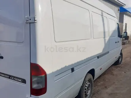 Mercedes-Benz  Sprinter Classic 2016 года за 11 000 000 тг. в Байконыр – фото 2