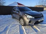 Kia Rio 2021 года за 7 900 000 тг. в Караганда – фото 2