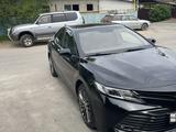 Toyota Camry 2018 годаүшін13 500 000 тг. в Алматы – фото 3