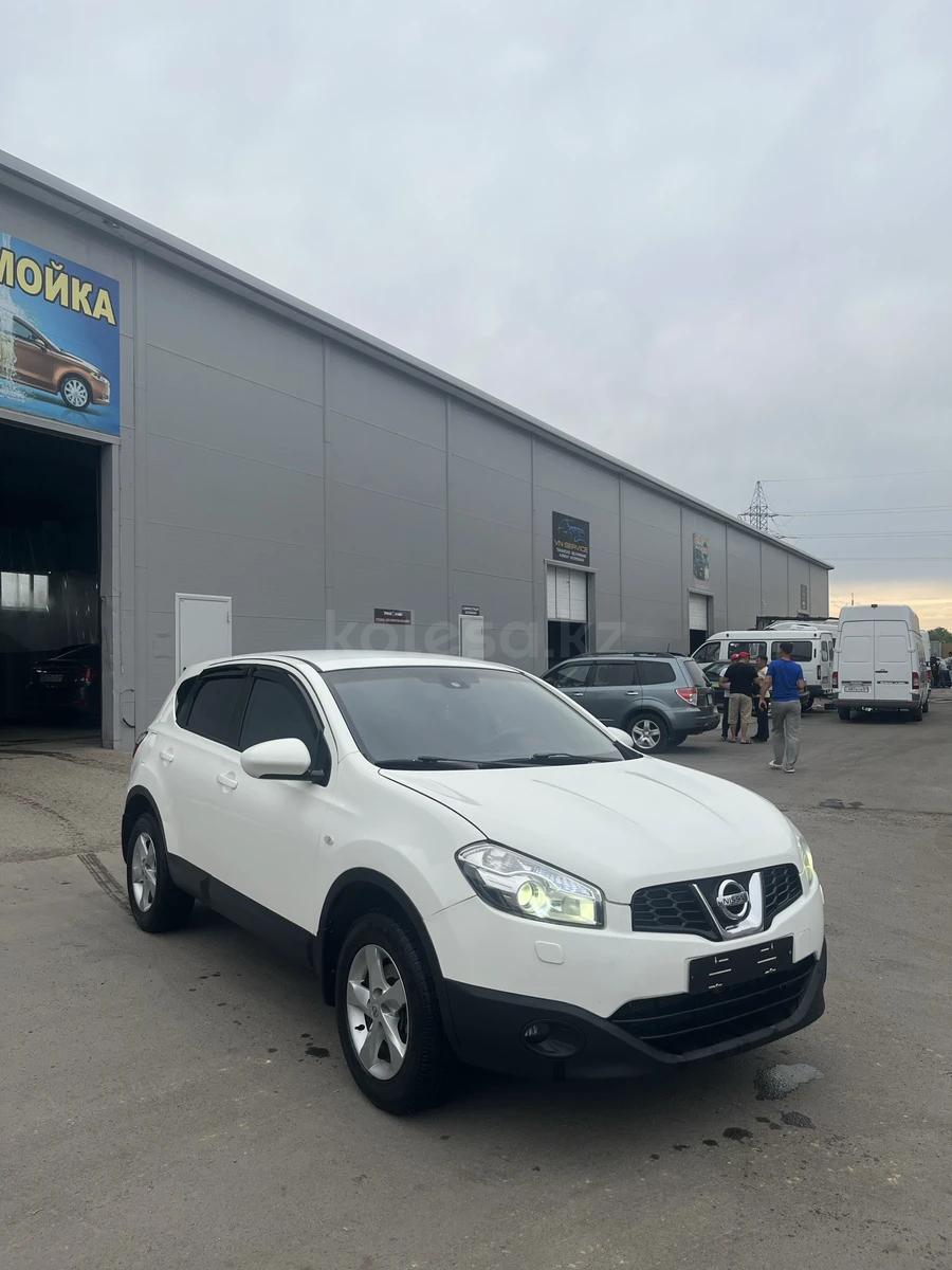 Nissan Qashqai 2010 г.