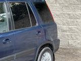 Honda CR-V 1998 года за 3 600 000 тг. в Алматы – фото 5