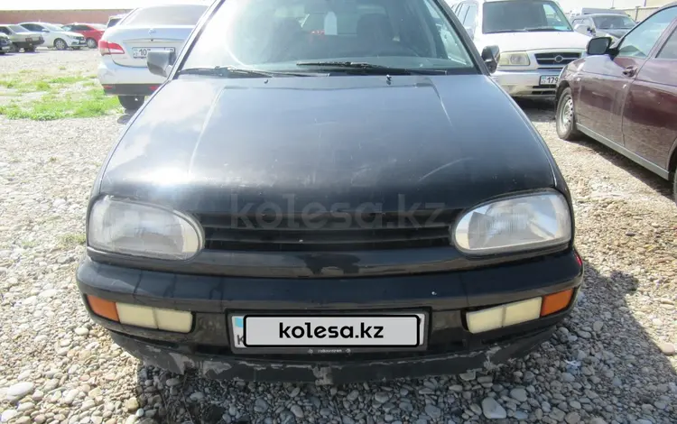 Volkswagen Golf 1996 года за 813 000 тг. в Шымкент