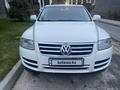 Volkswagen Touareg 2005 годаүшін6 200 000 тг. в Алматы