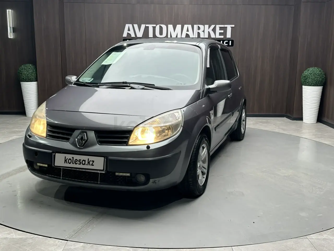 Renault Scenic, 2004