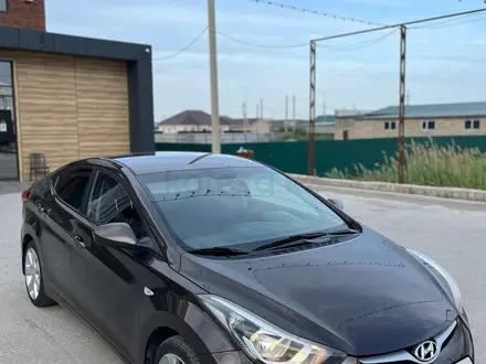 Hyundai Elantra 2014 года за 6 100 000 тг. в Атырау