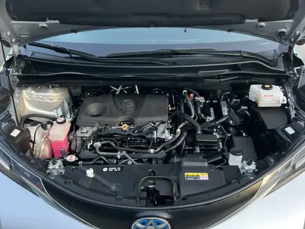 Toyota Sienna 2021 года за 21 000 000 тг. в Алматы – фото 11
