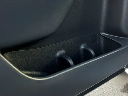 Toyota Sienna 2021 года за 21 000 000 тг. в Алматы – фото 18