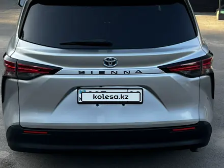Toyota Sienna 2021 года за 21 000 000 тг. в Алматы – фото 25