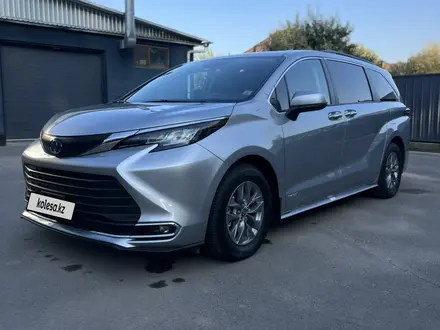Toyota Sienna 2021 года за 21 000 000 тг. в Алматы – фото 27