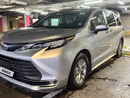 Toyota Sienna 2021 года за 21 000 000 тг. в Алматы – фото 8