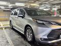 Toyota Sienna 2021 года за 21 000 000 тг. в Алматы – фото 9