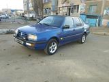 Volkswagen Vento 1994 года за 1 300 000 тг. в Астана – фото 2