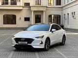 Hyundai Sonata 2022 года за 11 000 000 тг. в Шымкент – фото 2