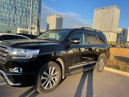 Toyota Land Cruiser 2016 года за 28 300 000 тг. в Астана – фото 6