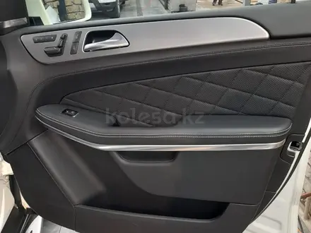 Mercedes-Benz GL 500 2015 года за 19 000 000 тг. в Алматы – фото 19