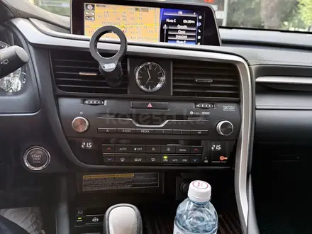 Lexus RX 350 2018 года за 19 500 000 тг. в Алматы – фото 12