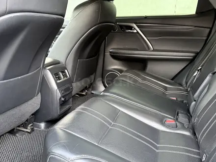 Lexus RX 350 2018 года за 19 500 000 тг. в Алматы – фото 4