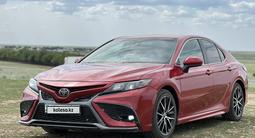 Toyota Camry 2021 годаfor11 100 000 тг. в Кызылорда