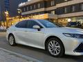 Toyota Camry 2023 года за 17 000 000 тг. в Атырау – фото 5