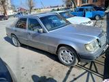 Mercedes-Benz E 230 1991 годаfor700 000 тг. в Туркестан