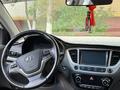Hyundai Accent 2019 года за 7 000 000 тг. в Актобе – фото 5