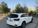 Kia Sorento 2019 года за 15 500 000 тг. в Шымкент – фото 2