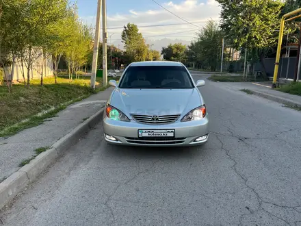 Toyota Camry 2002 года за 4 500 000 тг. в Алматы – фото 2