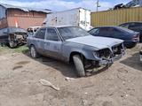 Mercedes-Benz E 260 1990 года за 155 000 тг. в Астана