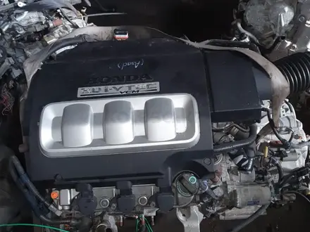 Двигатель Honda Elysion за 3 006 тг. в Степногорск