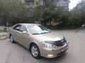 Toyota Camry 2004 годаfor5 500 000 тг. в Семей – фото 2