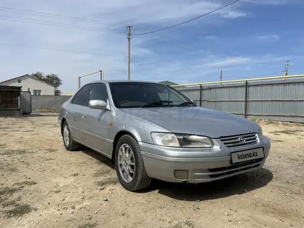 Toyota Camry 1999 года за 3 000 000 тг. в Кульсары – фото 8