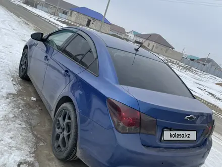 Chevrolet Cruze 2014 года за 4 500 000 тг. в Атырау – фото 3