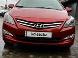 Hyundai Solaris 2015 года за 5 300 000 тг. в Петропавловск – фото 2