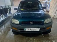 Toyota RAV4 1995 годаүшін2 800 000 тг. в Алматы