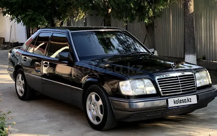 Mercedes-Benz E 280 1994 года за 2 950 000 тг. в Шымкент
