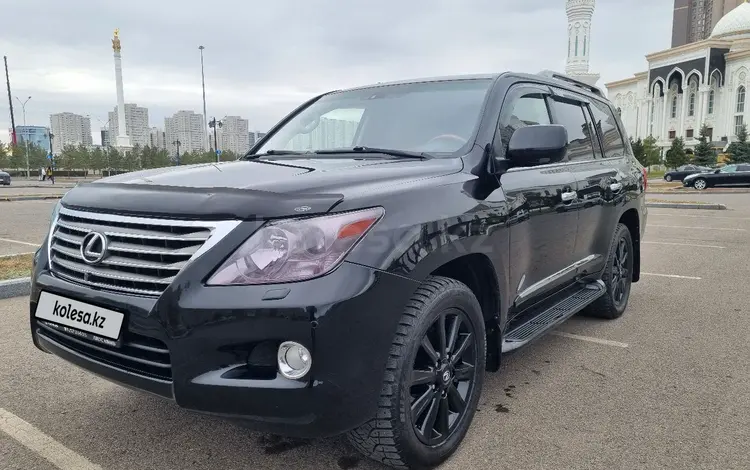 Lexus LX 570 2010 годаүшін17 600 000 тг. в Астана